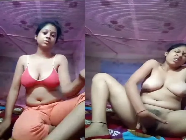 bangladeshi-horny-bhabhi-showing