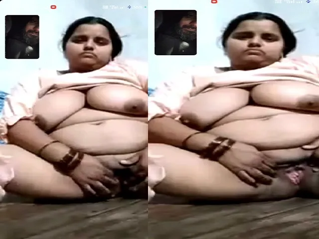 chubby-aunty-video-call-sex-chat-nude-fingering