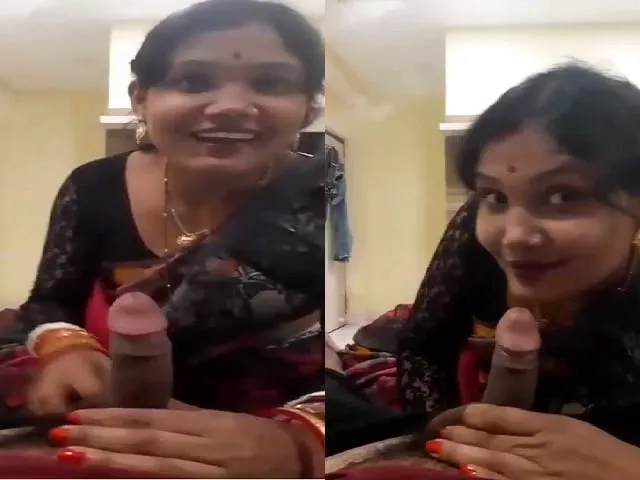 cute-expression-bhabhi-in-saree-with-desi-blowjob