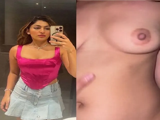 girlfriend-small-boobs-press