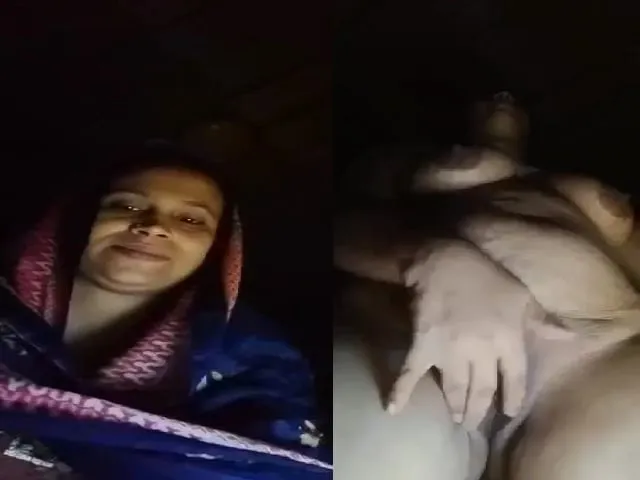homely-village-aunty-sex-tease-nude-video-making