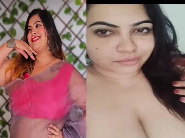 huge-boobs-aunty-sex-mood-licking