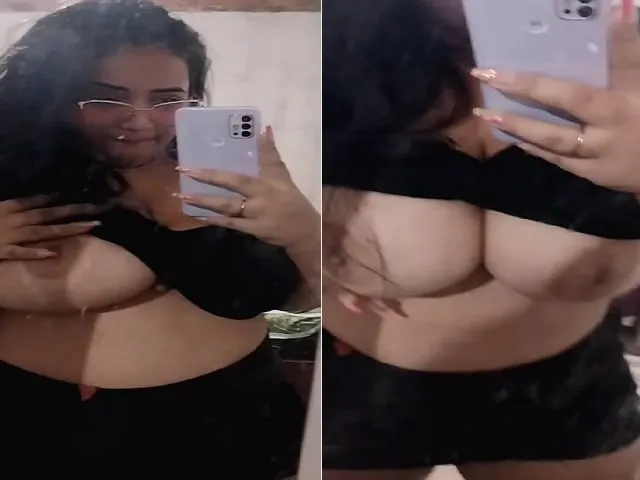huge-boobs-milf-topless-and-viral-sex-video-mms