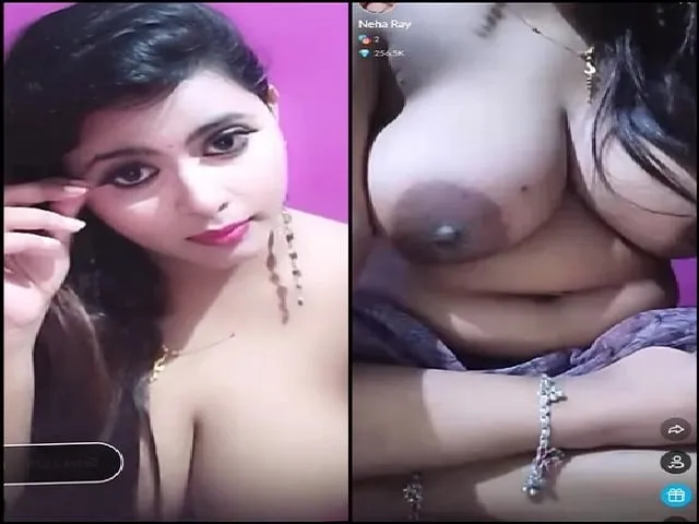 live-cam-girl-naked-big-boobs