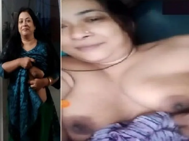 mature-milf-boobs-show