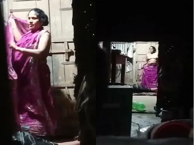 neighbor-milf-wearing-saree-without-bra-in-fsi-sex