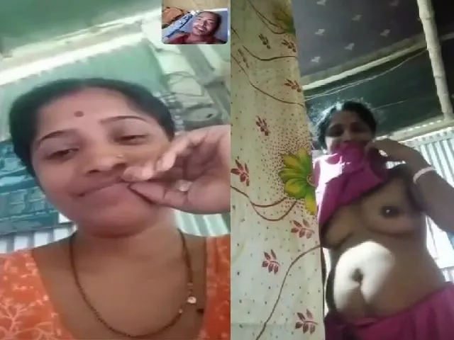 sex-affair-aunty-nude-video-call-showing-private