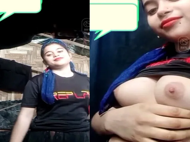 sharp-boobs-show-cute-girlfriend-on-video-call