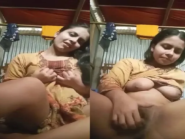 wet-pussy-desi-fingering-viral-nude-girlfriend